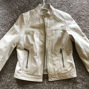 Women’s leather jacket